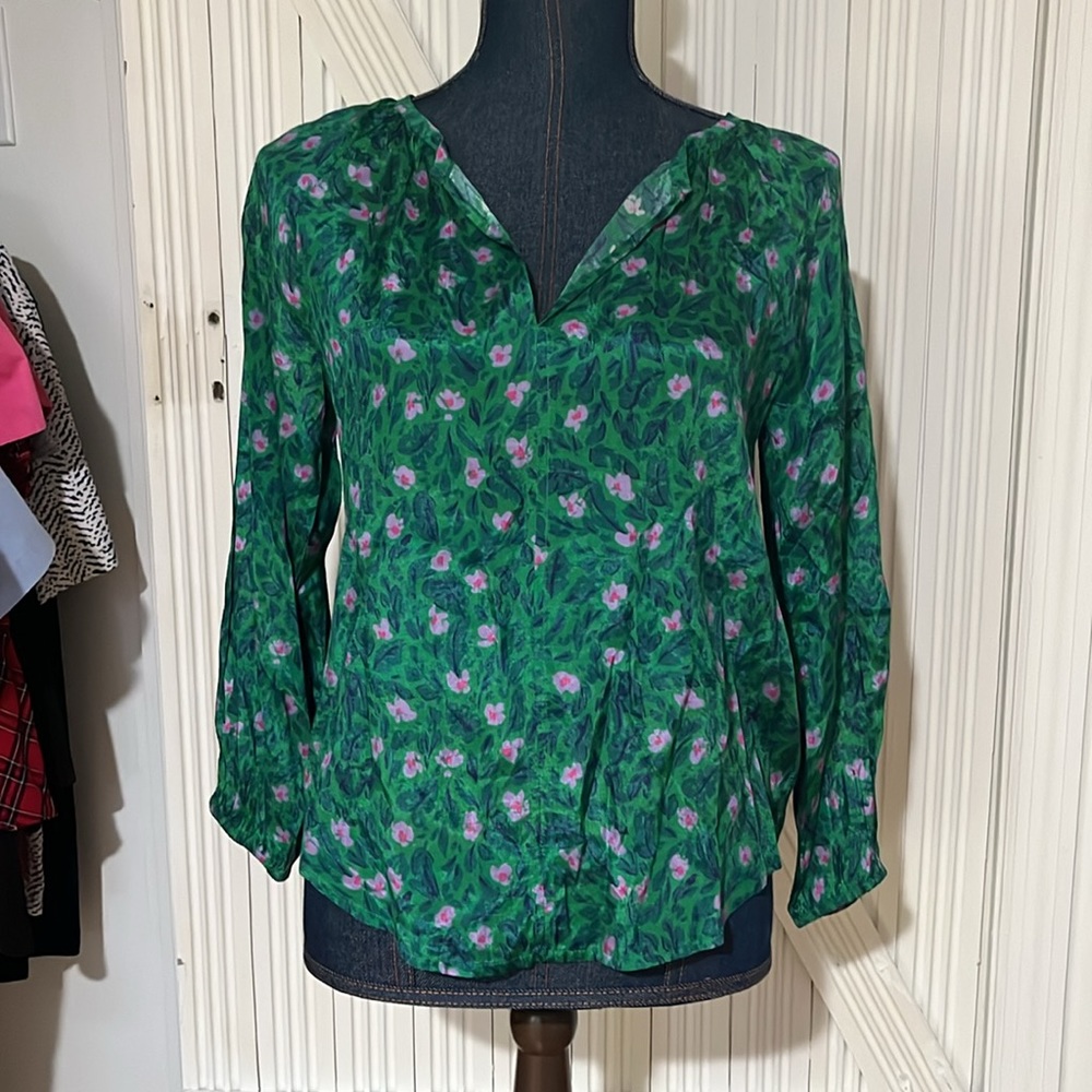 Roller Rabbit Lucy Cerro floral v neck long sleeve blouse NWT size xs